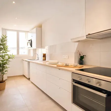 Modern Flat Near Bercy Appartamento